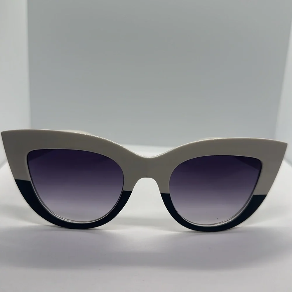 NWT Chic White & Black Cat Eye Sunglasses - UV Protection - Oversized Fashion